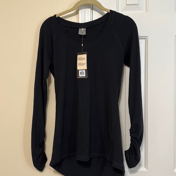 CALIA by Carrie Underwood Tops - NWT Calia essential long sleeve tee
